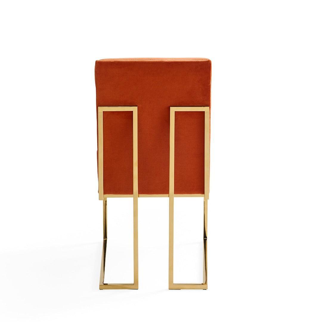 Jonathan Adler Samt-Polsterstuhl Goldfinger | Varese Persimmon