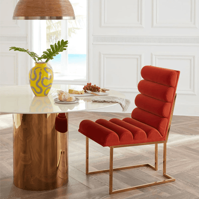 Jonathan Adler Samt-Polsterstuhl Goldfinger | Varese Persimmon