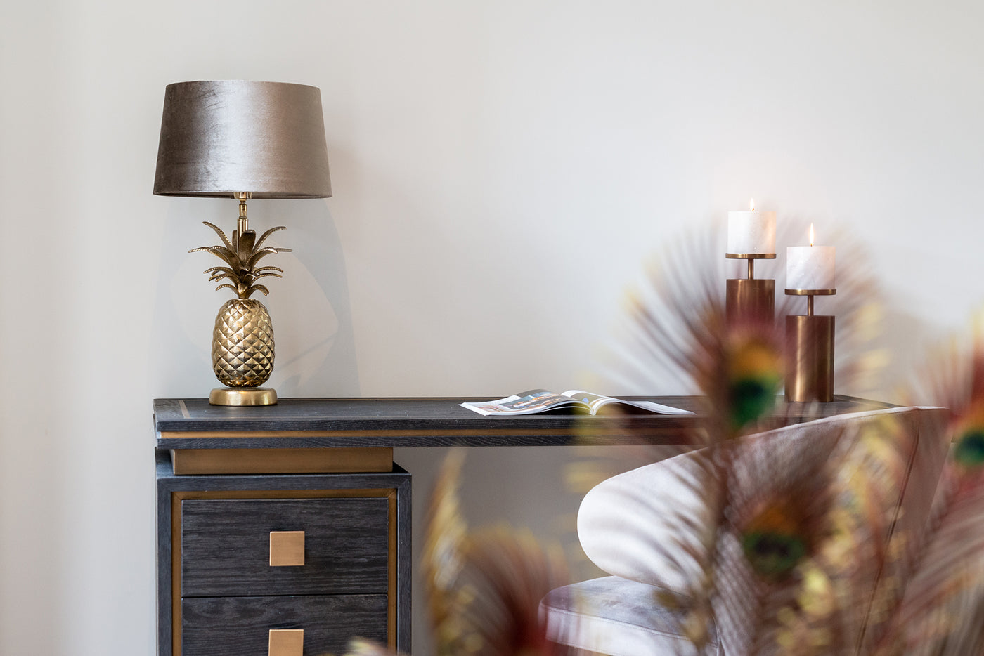 Richmond Interiors Tischlampe Collada Ananas | Gold