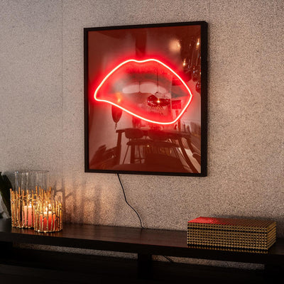 Richmond Interiors Wall art Lips beleuchtet | 84,5x73 cm