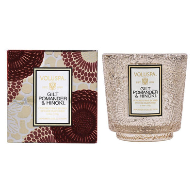 Voluspa DUFTKERZE GILT POMANDER & HINOKI LIMITED HOLIDAY EDITION | PETITE PEDESTAL CANDLE