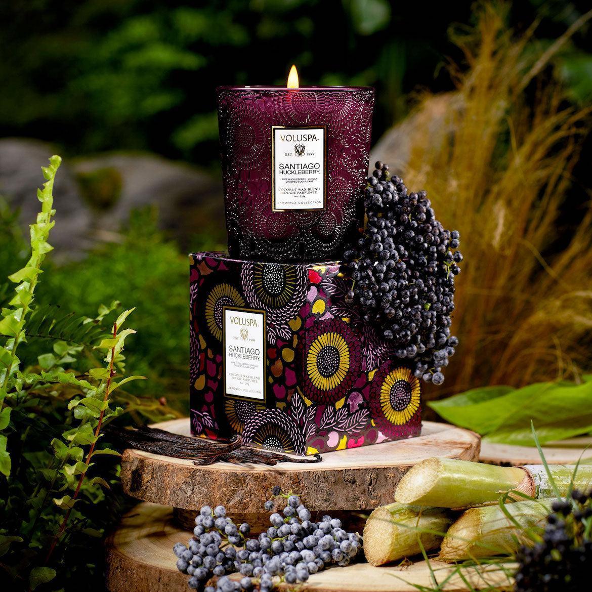 Voluspa Duftkerze Santiago Huckleberry | Japonica Collection | Classic Candle